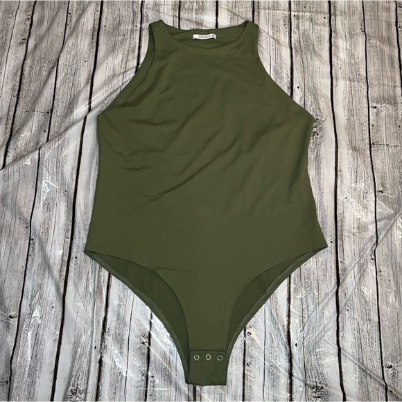 Reoria Bodysuit - Picture 1 of 8